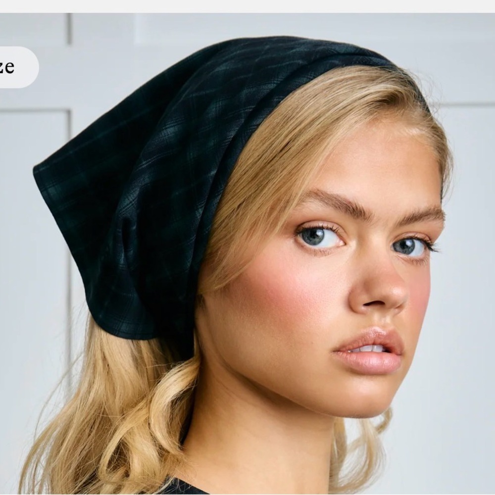Dairy Boy meadow Green & Black Plaid Square Head Scarf